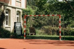 Tagesklinik SAPHIR (de)