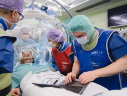 Erste tiefe Hirn-stimulation bei Depression in Bern