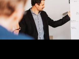 CBASP-Gruppenpsycho-therapie bei chronischer Depression